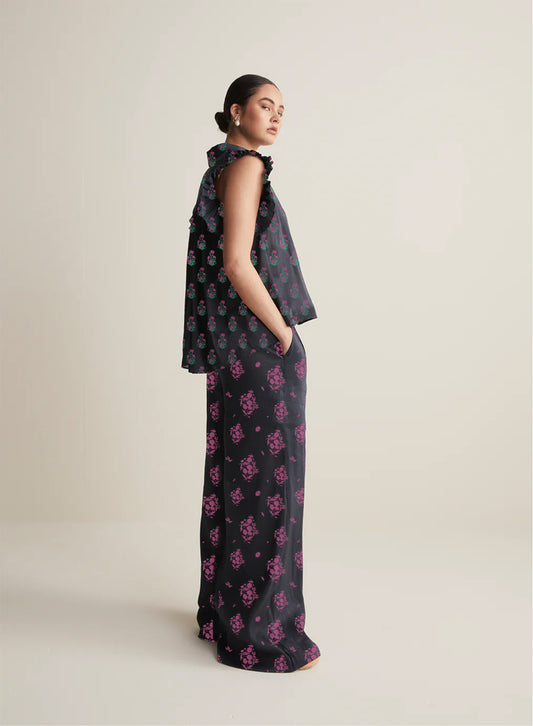 2-piece-printed-suits-women